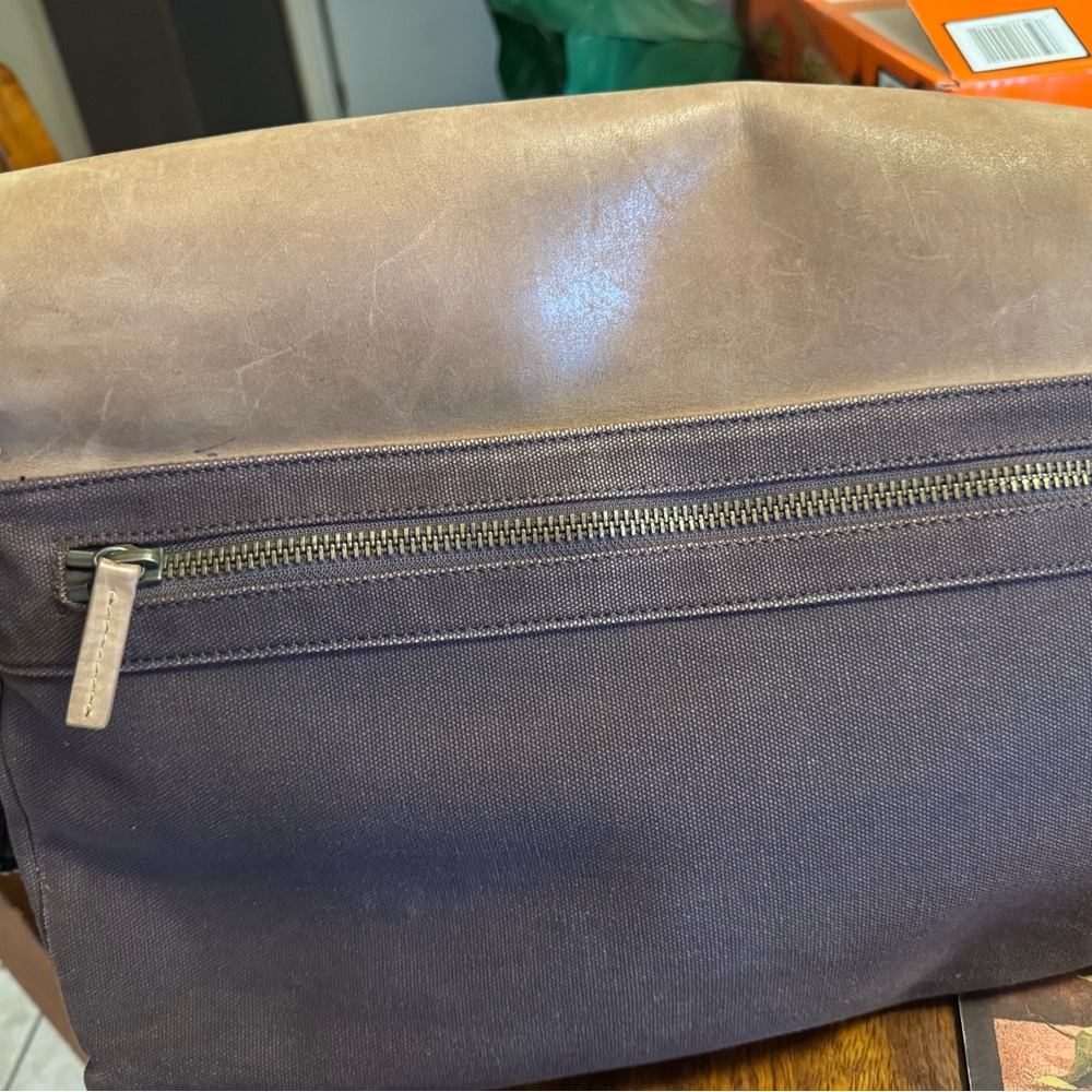 Pendleton Beige Leather Accessory - image 5